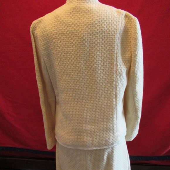 Rona New York 2 piece skirt set - Picture 4 of 12